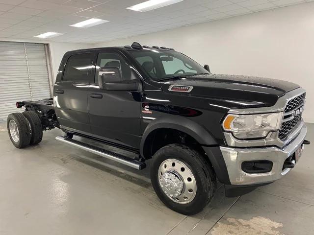 2024 RAM Ram 5500 Chassis Cab RAM 5500 TRADESMAN CHASSIS CREW CAB 4X4 60 CA