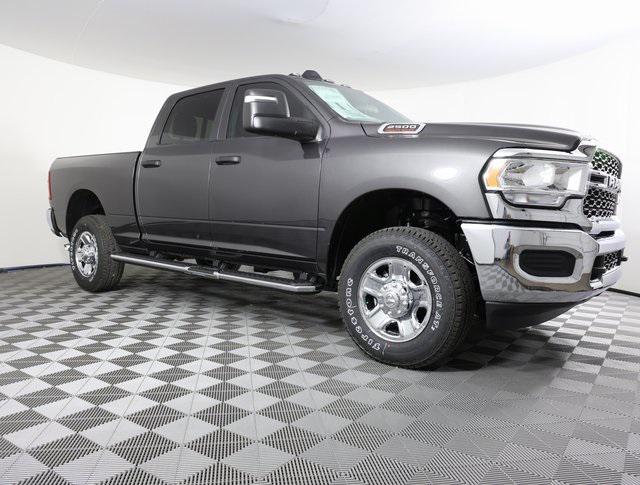 2024 RAM Ram 2500 RAM 2500 TRADESMAN CREW CAB 4X4 64 BOX