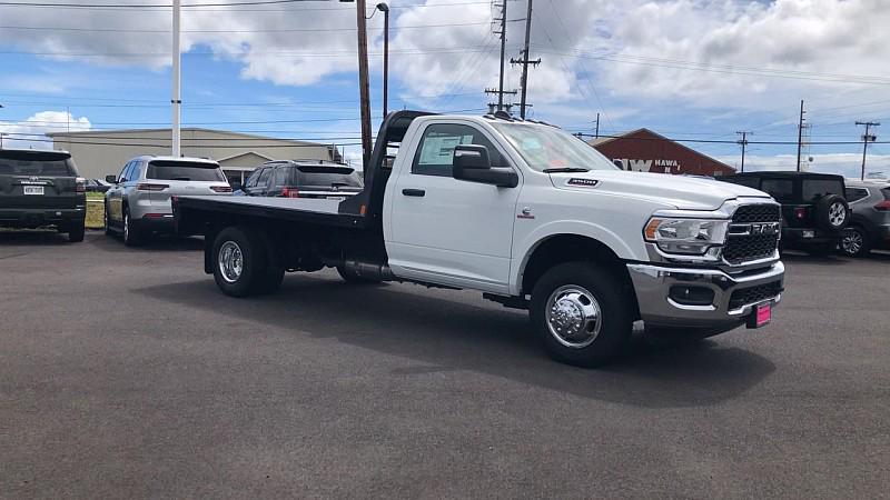 2024 RAM Ram 3500 Chassis Cab RAM 3500 TRADESMAN CHASSIS REGULAR CAB 4X2 84 CA