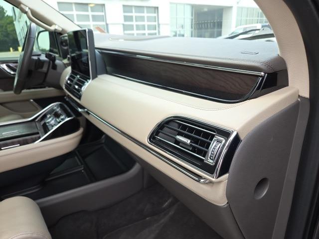 2022 Lincoln Navigator Reserve L