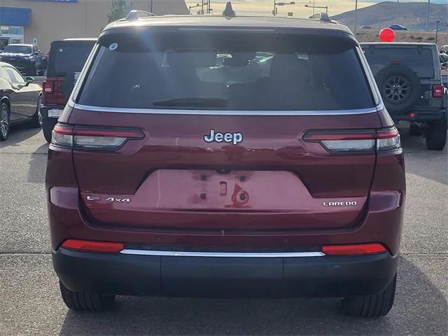 2022 Jeep Grand Cherokee L Laredo 4x4