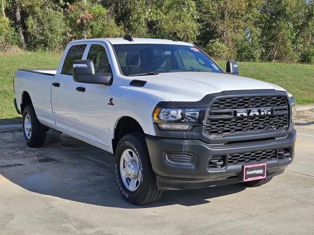 2023 RAM Ram 2500 RAM 2500 TRADESMAN CREW CAB 4X4 8 BOX