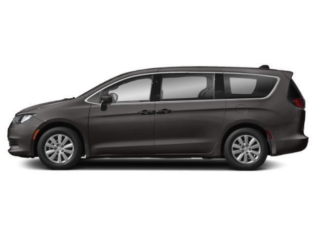 2020 Chrysler Voyager LX