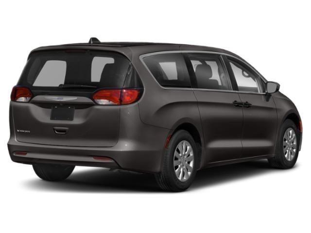 2020 Chrysler Voyager LX