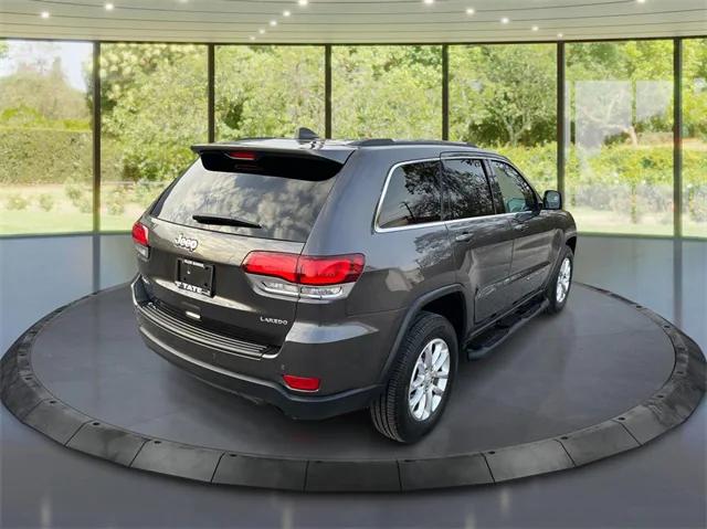 2021 Jeep Grand Cherokee Laredo E 4x4