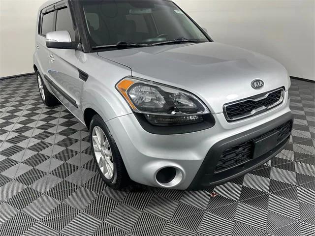 2012 Kia Soul +