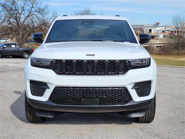 2025 Jeep Grand Cherokee Altitude 4x4