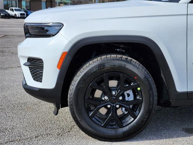 2025 Jeep Grand Cherokee Altitude 4x4