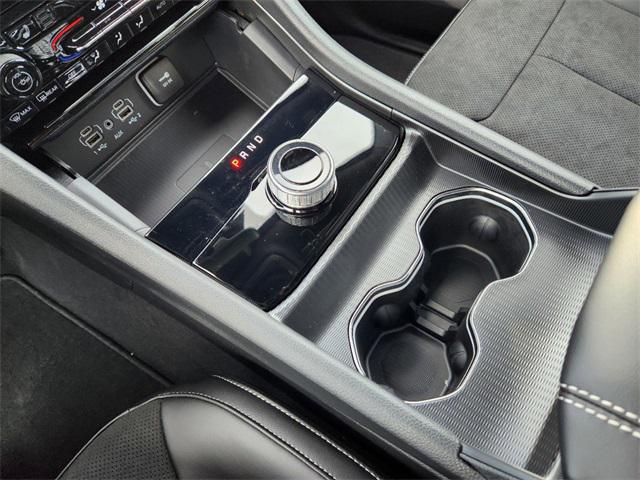 2025 Jeep Grand Cherokee Altitude 4x4
