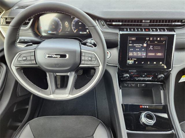 2025 Jeep Grand Cherokee Altitude 4x4