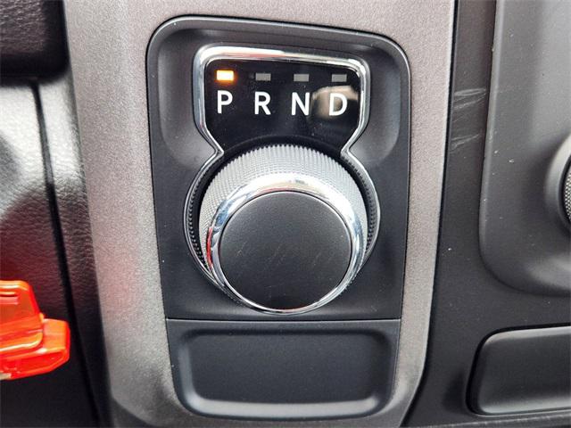2024 Ram 1500 Classic Tradesman Crew Cab 4x2 5'7" Box