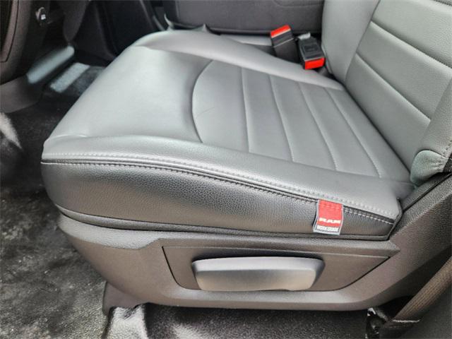 2024 Ram 1500 Classic Tradesman Crew Cab 4x2 5'7" Box