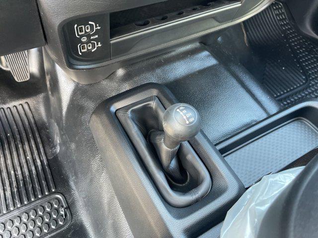 2024 Ram 3500 Tradesman/SLT/Laramie/Limited