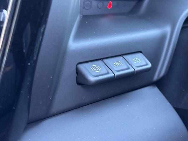 2025 GMC Sierra 2500HD 4WD Crew Cab Standard Bed AT4
