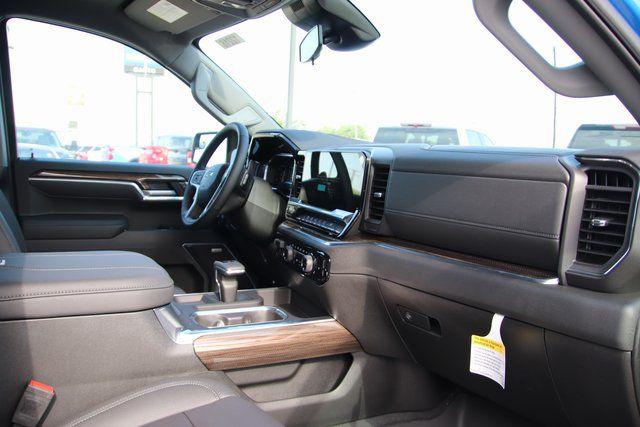 2025 Chevrolet Silverado 1500 2WD Crew Cab Short Bed RST
