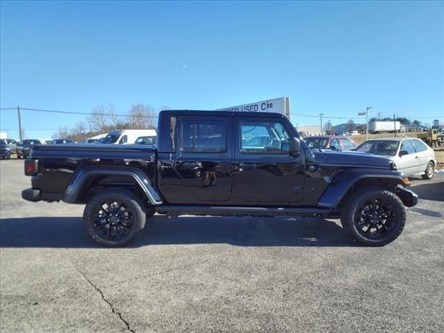 2025 Jeep Gladiator GLADIATOR NIGHTHAWK 4X4