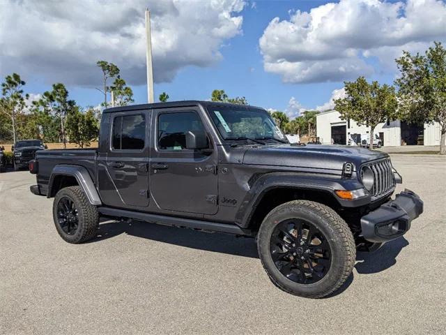 2025 Jeep Gladiator GLADIATOR NIGHTHAWK 4X4