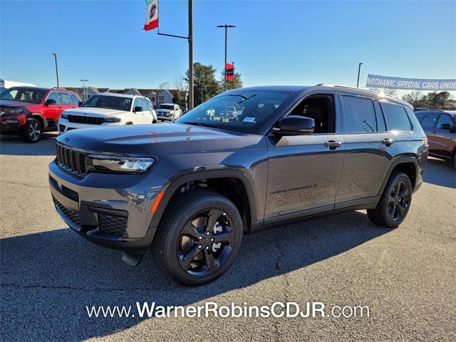 2025 Jeep Grand Cherokee GRAND CHEROKEE L ALTITUDE X 4X4