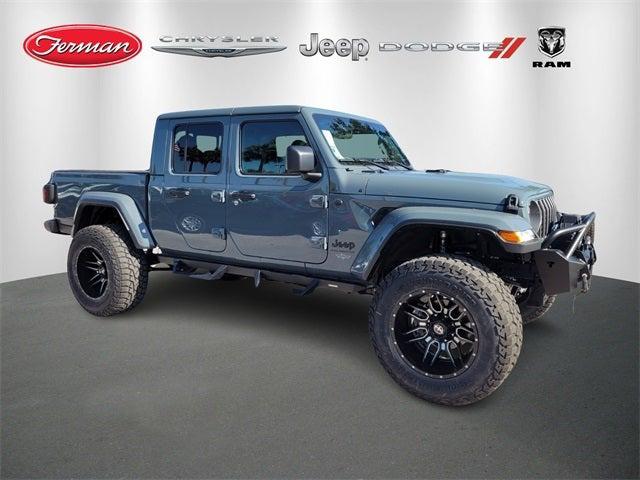 2025 Jeep Gladiator GLADIATOR NIGHTHAWK 4X4