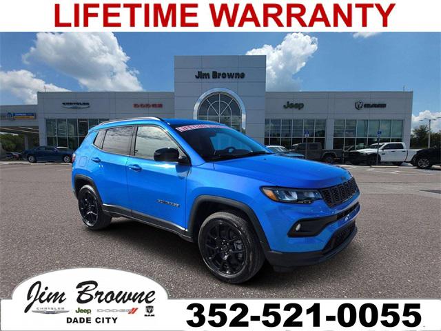 2025 Jeep Compass COMPASS LATITUDE 4X4