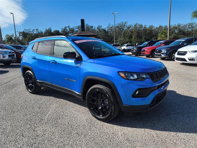2025 Jeep Compass COMPASS LATITUDE 4X4