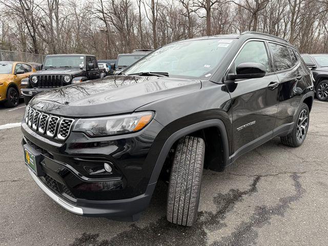 2025 Jeep Compass COMPASS LIMITED 4X4