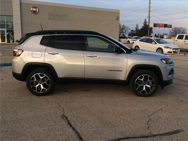 2025 Jeep Compass COMPASS LIMITED 4X4