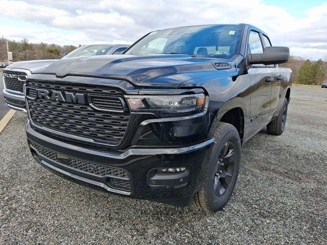 2025 RAM Ram 1500 RAM 1500 TRADESMAN QUAD CAB 4X4 64 BOX