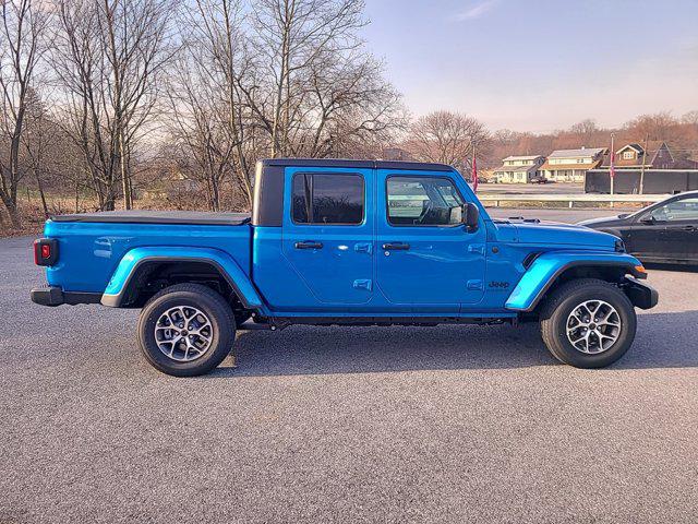 2024 Jeep Gladiator GLADIATOR SPORT S 4X4