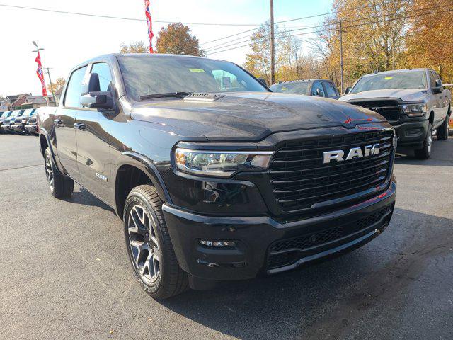 2025 RAM Ram 1500 RAM 1500 LARAMIE CREW CAB 4X4 57 BOX