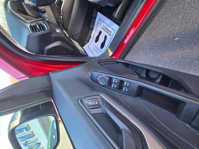 2022 Ford Escape SE Hybrid