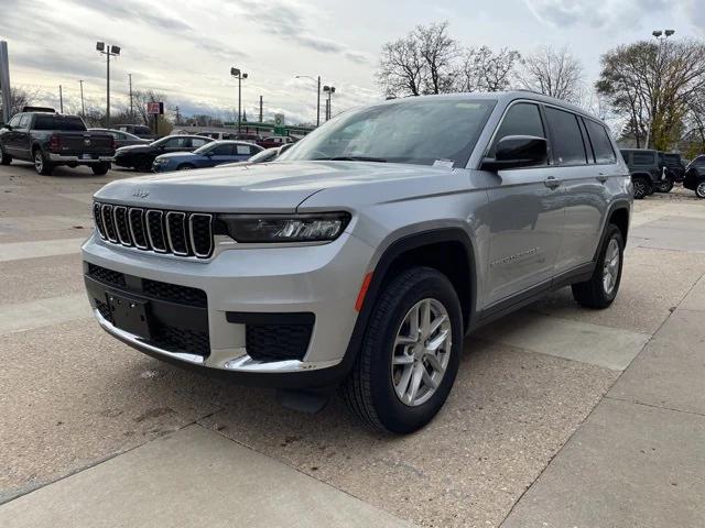 2025 Jeep Grand Cherokee GRAND CHEROKEE L LAREDO X 4X4