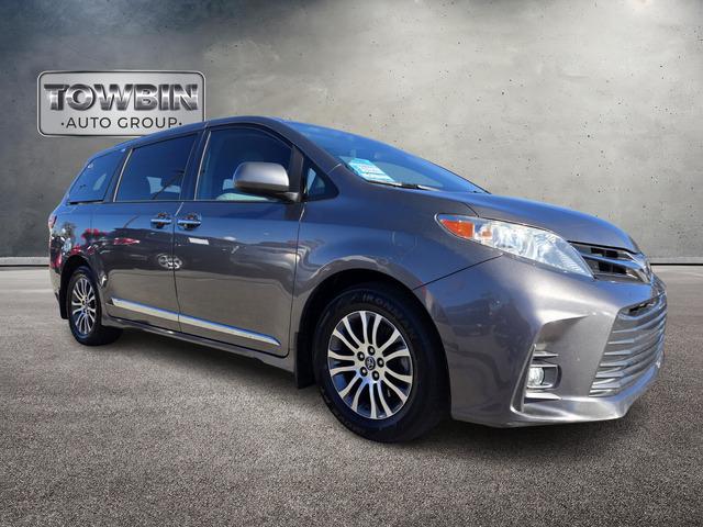 2018 Toyota Sienna XLE 7 Passenger