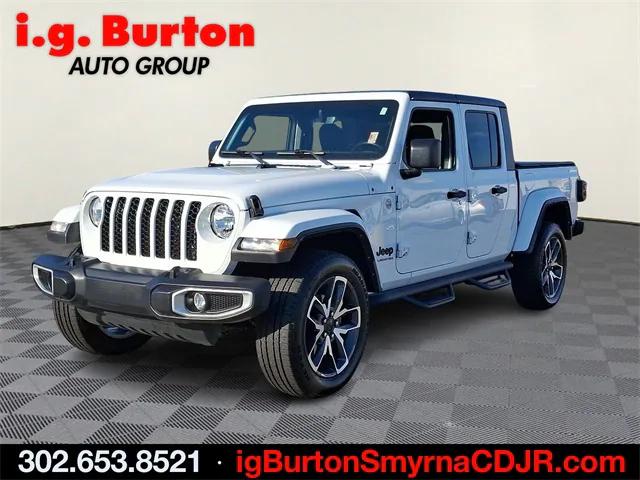 2021 Jeep Gladiator Sport S 4x4