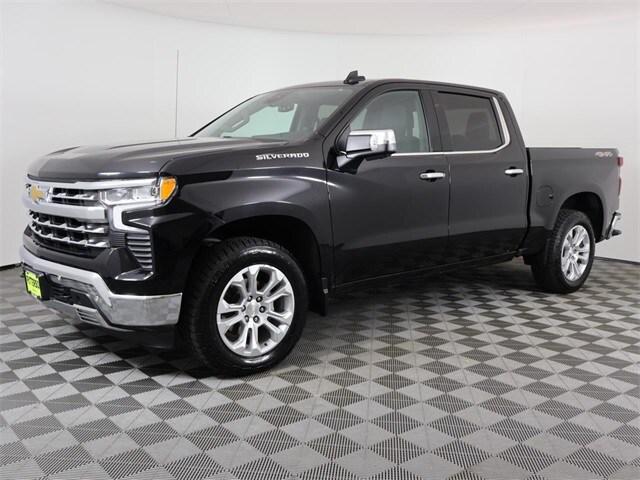 2023 Chevrolet Silverado 1500 4WD Crew Cab Short Bed LTZ