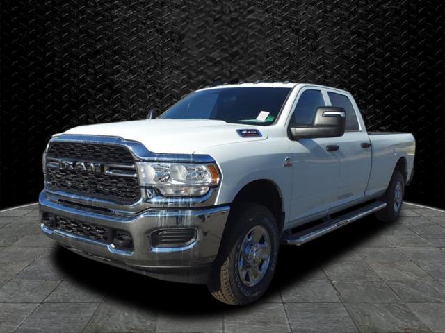 2024 RAM Ram 3500 RAM 3500 TRADESMAN CREW CAB 4X4 8 BOX