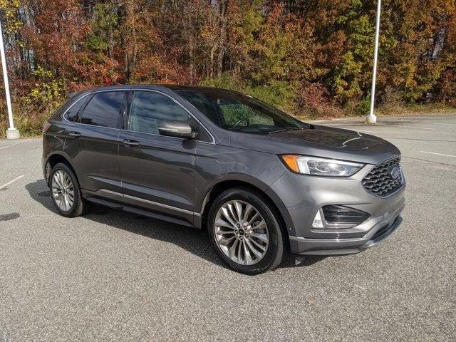 2021 Ford Edge Titanium