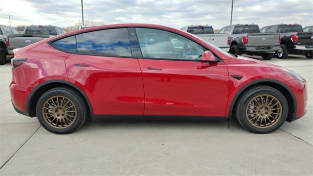 2022 Tesla Model Y Long Range Dual Motor All-Wheel Drive