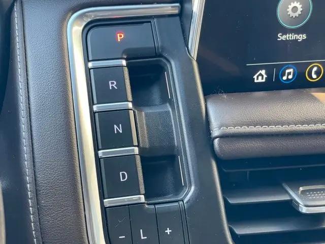 2021 Chevrolet Suburban 4WD Z71