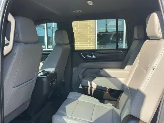 2021 Chevrolet Suburban 4WD Z71