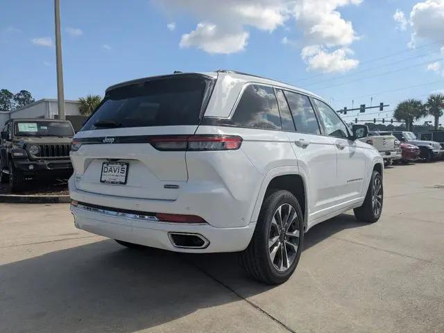 2025 Jeep Grand Cherokee Overland 4x4