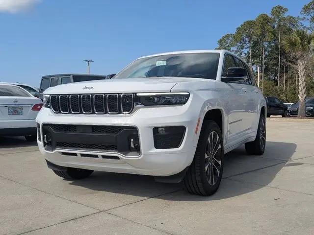 2025 Jeep Grand Cherokee Overland 4x4