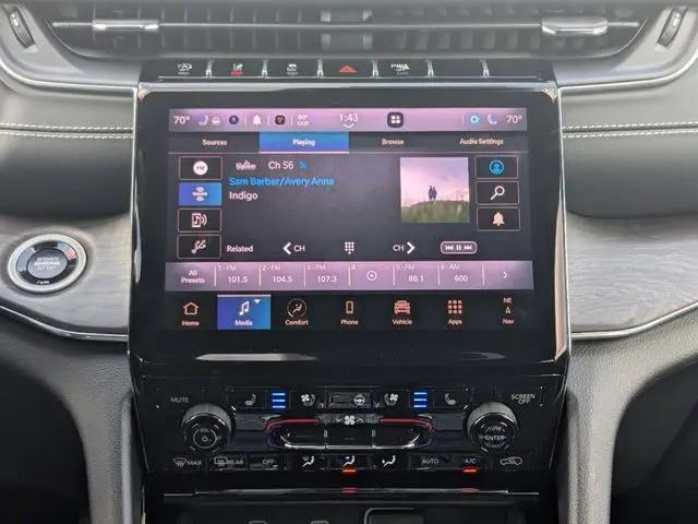 2025 Jeep Grand Cherokee Overland 4x4