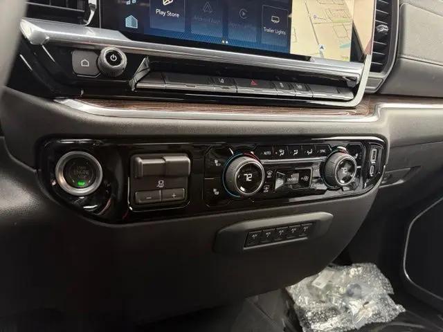 2025 Chevrolet Silverado 3500HD LT
