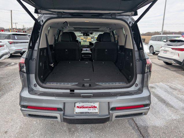 2025 INFINITI QX80 SENSORY AWD