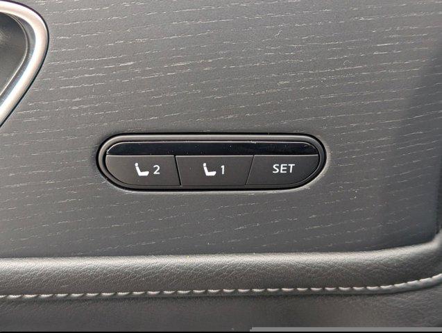 2025 INFINITI QX80 SENSORY AWD