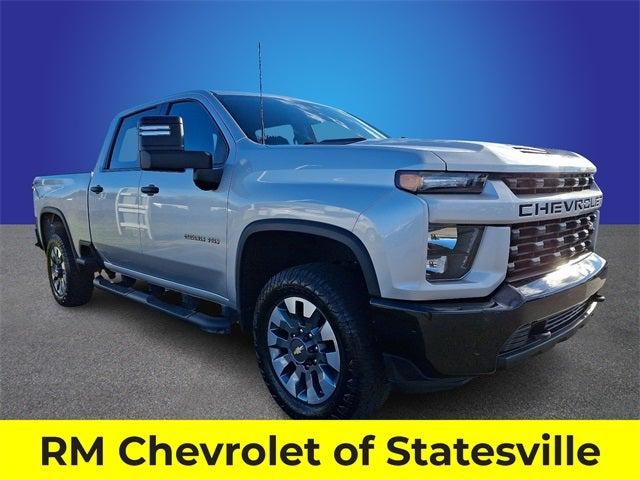 2023 Chevrolet Silverado 2500HD 4WD Crew Cab Standard Bed Custom