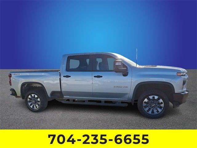 2023 Chevrolet Silverado 2500HD 4WD Crew Cab Standard Bed Custom