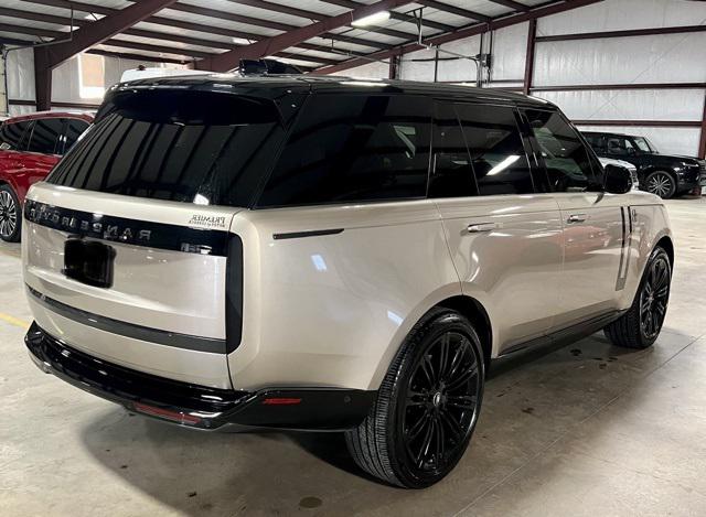 2025 Land Rover Range Rover P530 SE