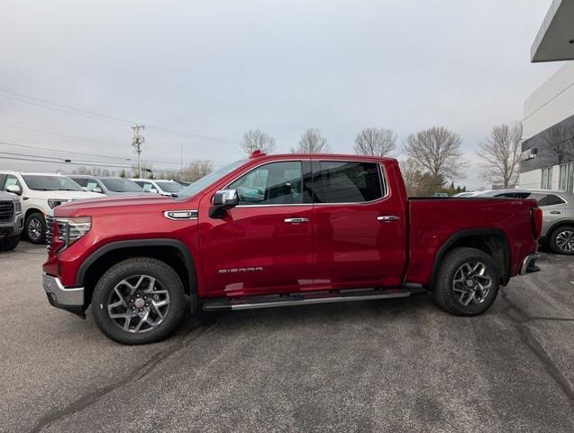 2025 GMC Sierra 1500 4WD Crew Cab Short Box SLT